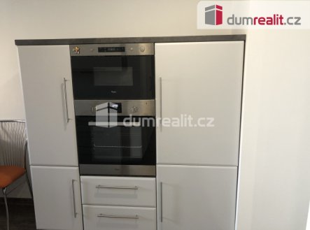 Pronájem bytu, 2+1, 60 m²