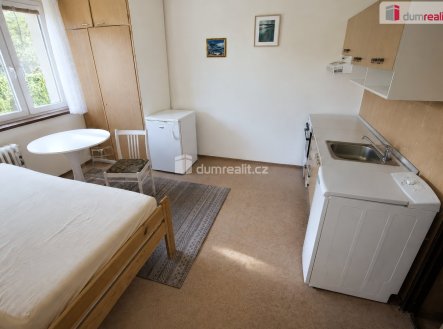 Pronájem bytu, 2+kk, 35 m²