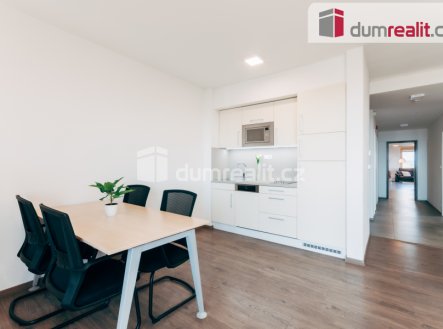 Pronájem bytu, 2+kk, 71 m²