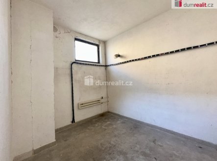 Pronájem skladu, 12 m²