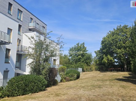 Pronájem bytu, 2+kk, 57 m²