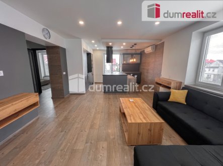 Pronájem bytu, 2+kk, 54 m²
