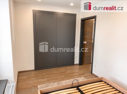 Pronájem bytu, 2+kk, 54 m²