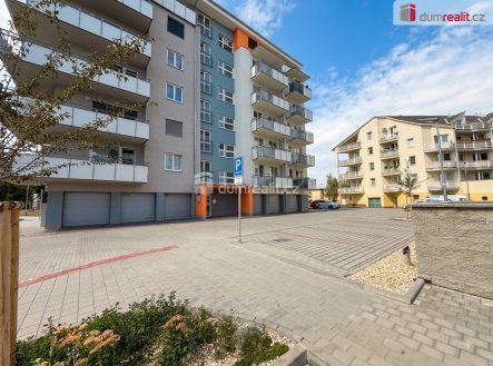Pronájem bytu, 2+kk, 42 m²