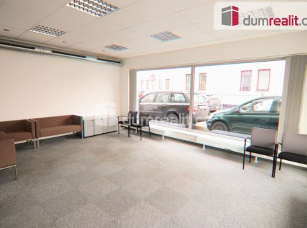 Pronájem obchodní prostory, 78 m²