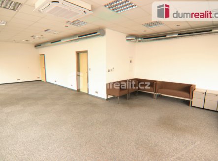 Pronájem obchodní prostory, 78 m²