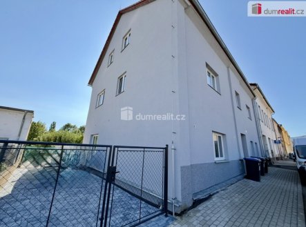 Pronájem bytu, 1+kk, 50 m²