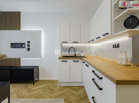 Prodej bytu, 2+1, 61 m²