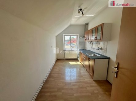 Pronájem bytu, 2+1, 52 m²