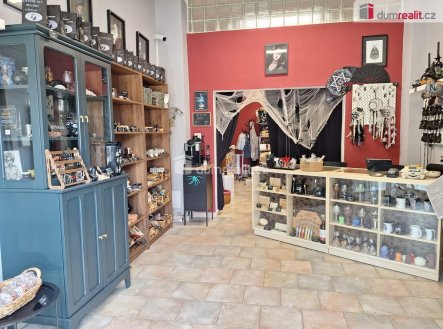 Pronájem obchodní prostory, 31 m²