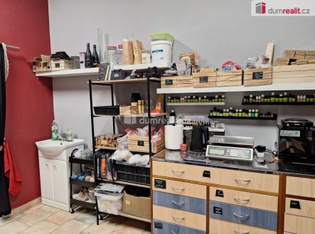 Pronájem obchodní prostory, 31 m²