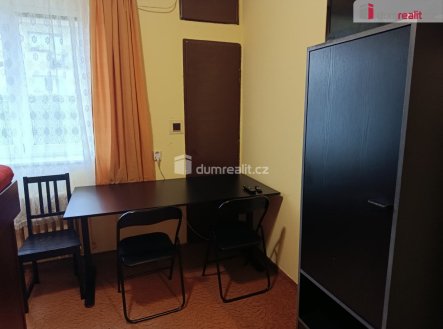 Pronájem bytu, 1+kk, 28 m²