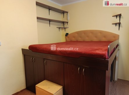 Pronájem bytu, 1+kk, 28 m²