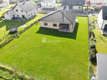 Pronájem domu/vily, 152 m²