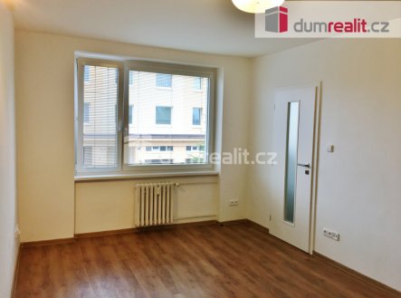 Pronájem bytu, 1+1, 34 m²