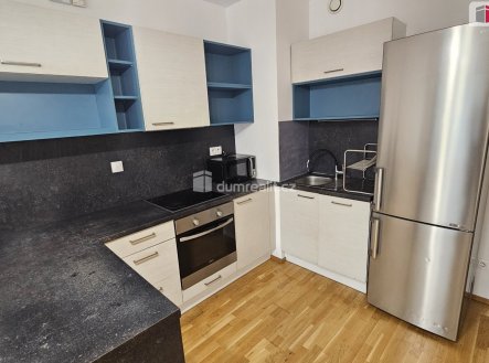 Pronájem bytu, 3+kk, 78 m²