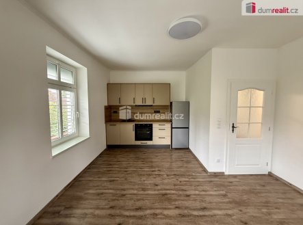 Pronájem bytu, 2+kk, 50 m²