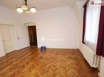 Pronájem bytu, 4+1, 130 m²