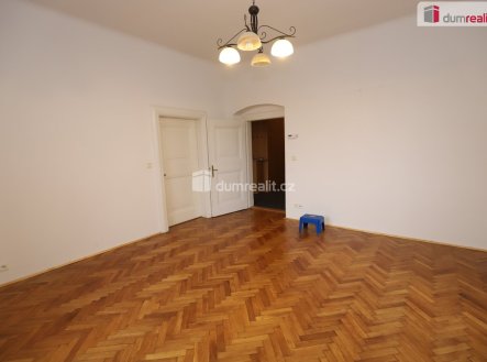 Pronájem bytu, 4+1, 130 m²