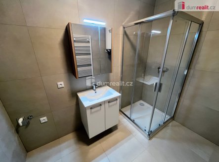 Pronájem bytu, 3+kk, 77 m²