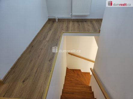 Pronájem bytu, 3+kk, 74 m²