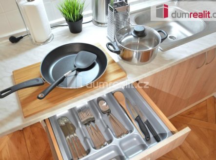 Pronájem bytu, 2+kk, 42 m²