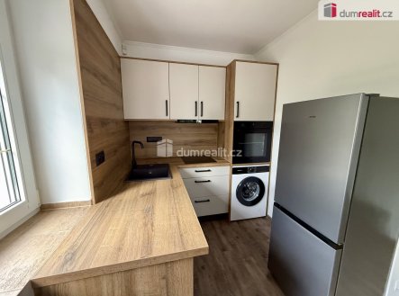 Pronájem bytu, 2+kk, 40 m²