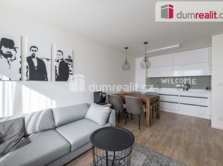 Pronájem bytu, 2+kk, 50 m²
