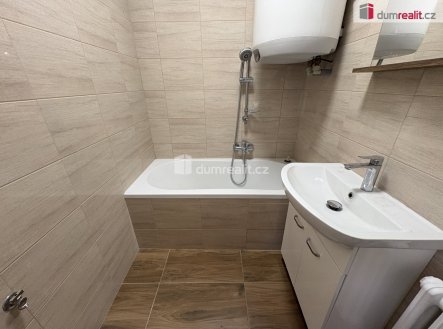 Pronájem bytu, 3+1, 77 m²