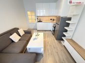 Pronájem bytu, 2+kk, 43 m²