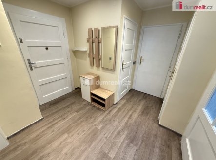 Pronájem bytu, 2+kk, 43 m²