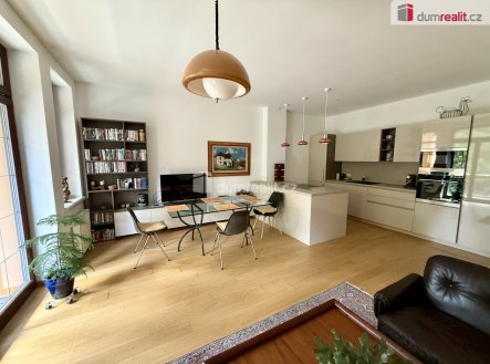 Prodej bytu, 4+kk, 143 m²