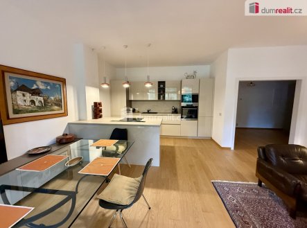 Prodej bytu, 4+kk, 143 m²