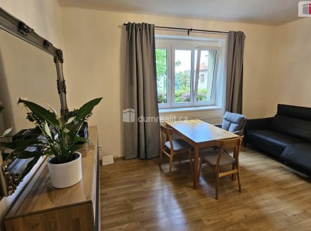 Pronájem bytu, 2+kk, 37 m²