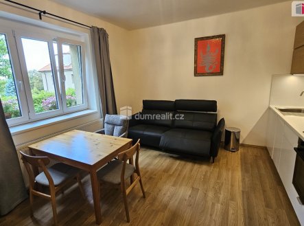Pronájem bytu, 2+kk, 37 m²