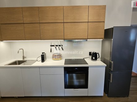 Pronájem bytu, 2+kk, 37 m²