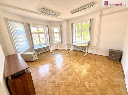Pronájem kanceláře, 24 m²