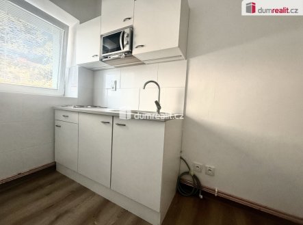 Pronájem bytu, 1+1, 37 m²