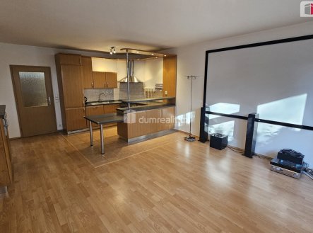 Pronájem bytu, 2+kk, 70 m²