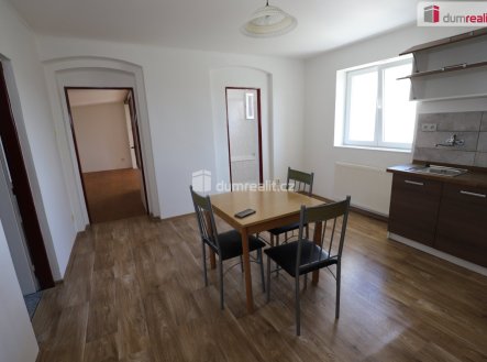 Pronájem bytu, 2+1, 68 m²