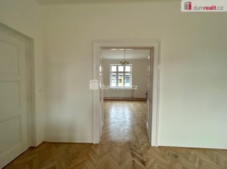 Pronájem bytu, 2+1, 84 m²