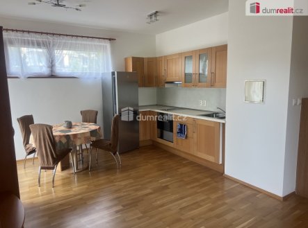 Pronájem bytu, 1+kk, 39 m²