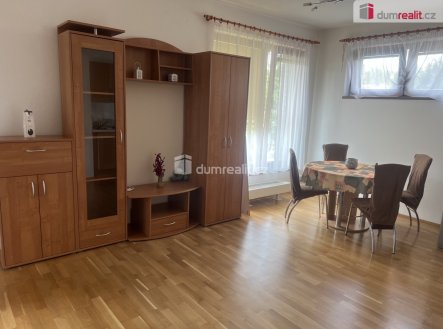 Pronájem bytu, 1+kk, 39 m²