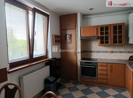 Pronájem bytu, 3+1, 85 m²