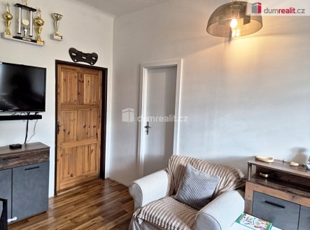 Prodej bytu, 2+1, 77 m²