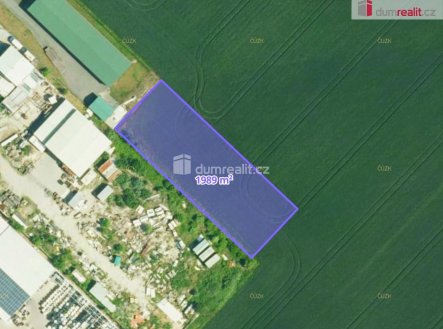 Pronájem pozemku pro komerční výstavbu, 1 989 m²
