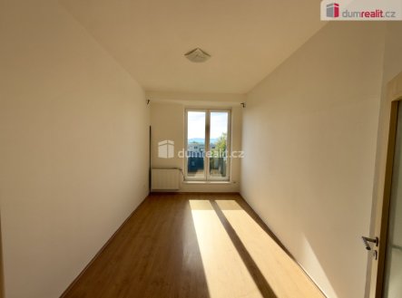Pronájem bytu, 4+kk, 100 m²