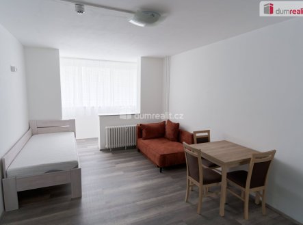 Pronájem bytu, 1+kk, 32 m²