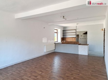 Pronájem obchodní prostory, 94 m² obrázek