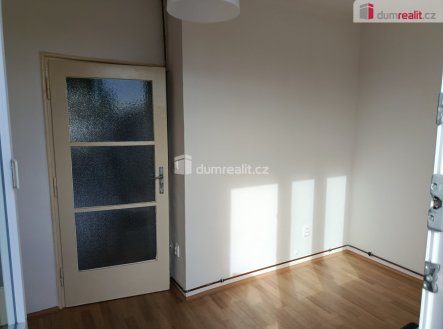 4 | Pronájem bytu, 2+kk, 39 m²